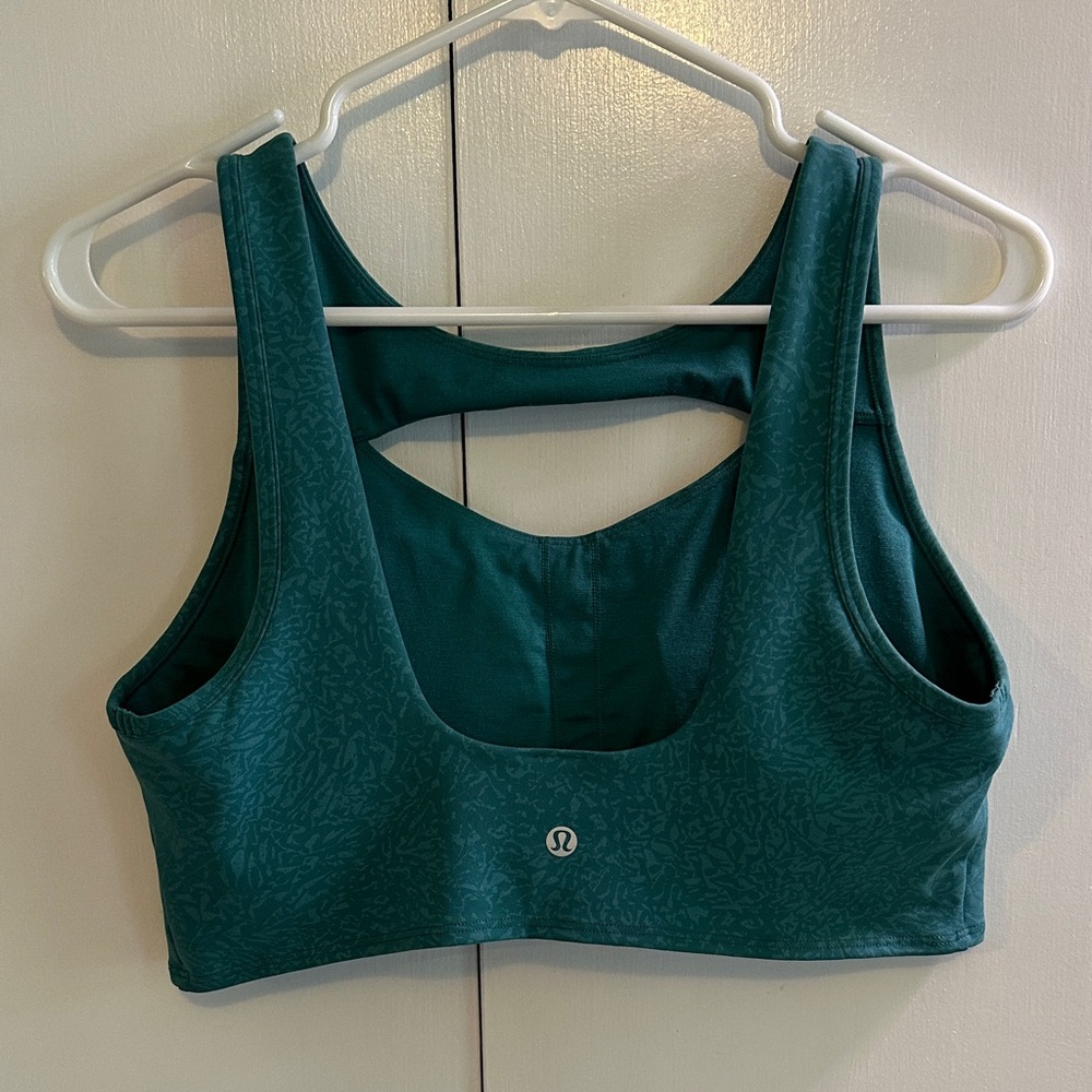 lululemon Everlux Cutout Train Bra* Medium Support B/C Cup - Picture 2 of 7